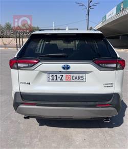 تويوتا راف 4